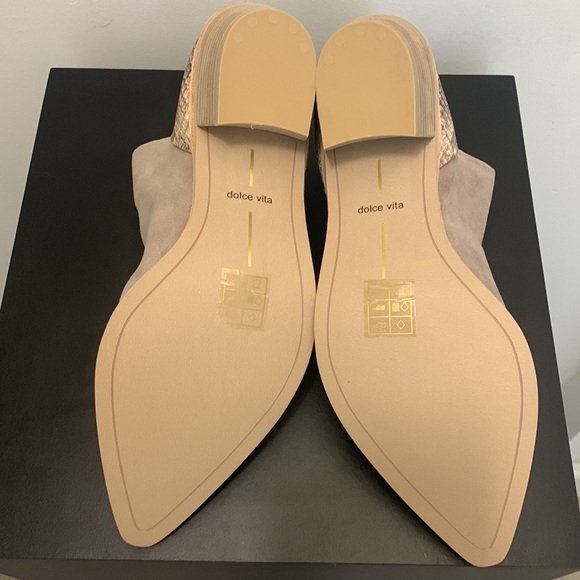 NIB Dolce Vita Sonni bootie in taupe suede and snakeskin - Picture 4 of 10